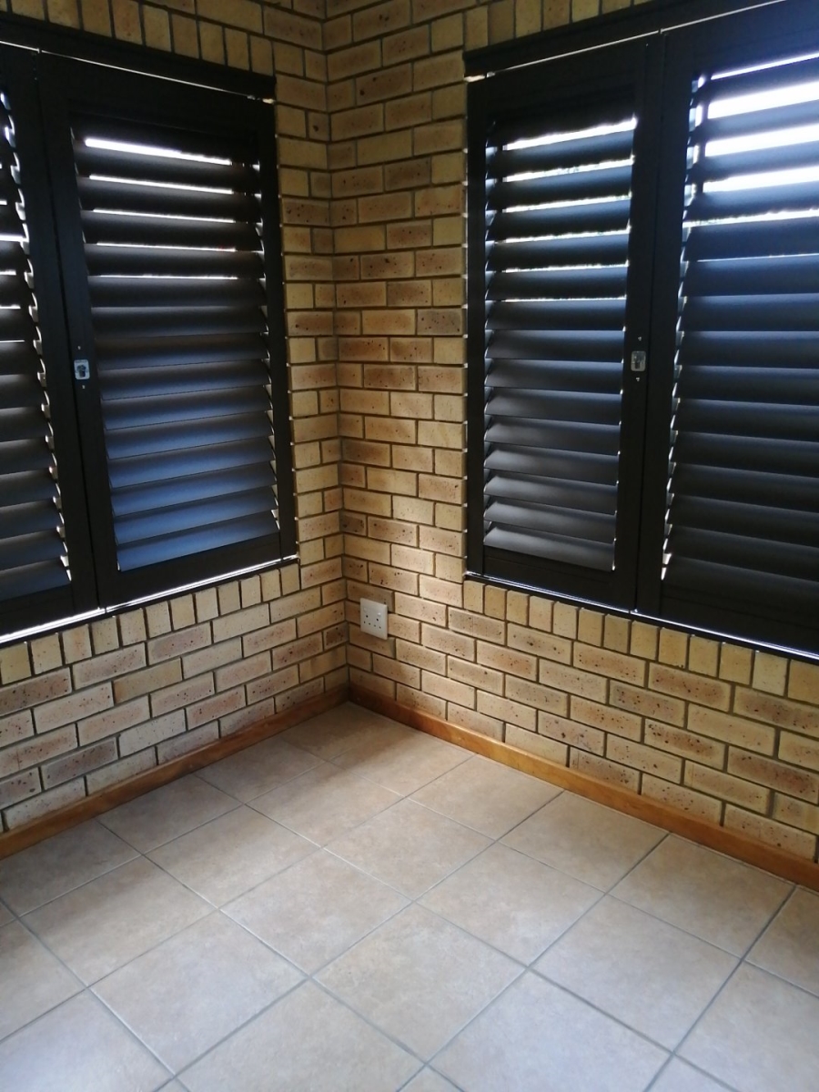 To Let  Bedroom Property for Rent in Cola Beach Western Cape